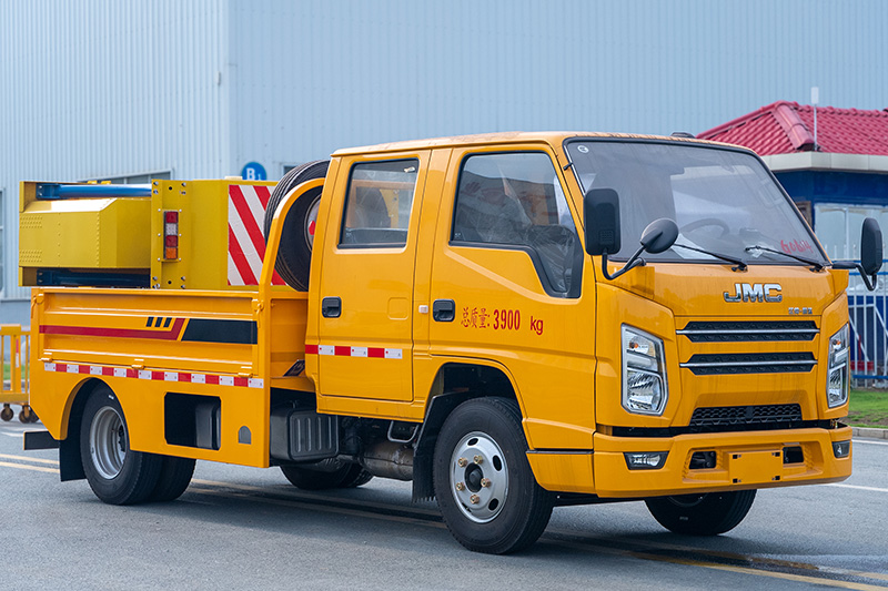Jiangling Crash Attenuator Truck